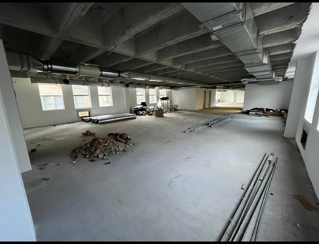 1,715M² OFFICE TO LET IN RONDEBOSCH